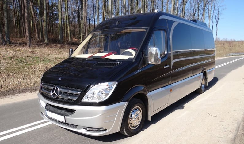 Hajdú-Bihar: Bus reservation in Debrecen in Debrecen and Hungary